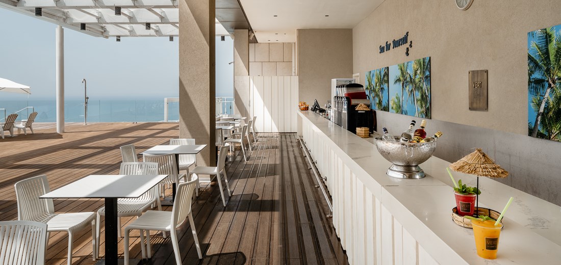 Snack Bar