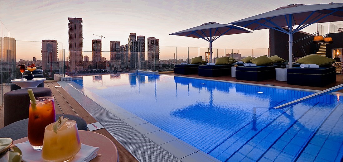 Piscina del Hotel Indigo Tel Aviv