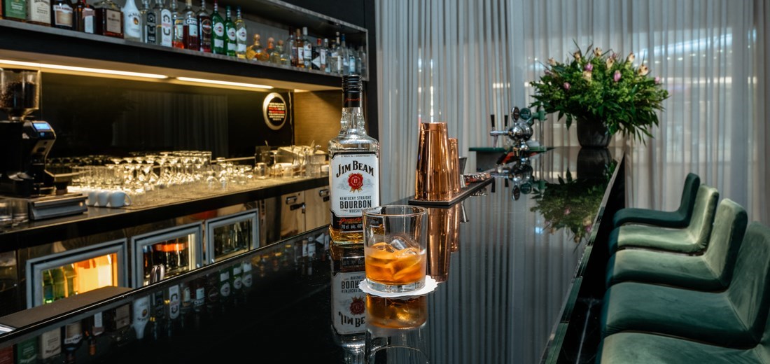 Bar 24