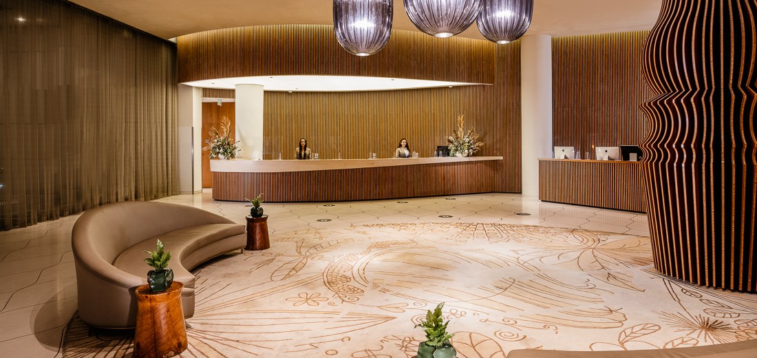 Lobby y recepción del Hotel VERT Lagoon Netanya