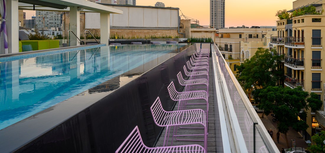 Piscina rooftop Poli House Tel Aviv